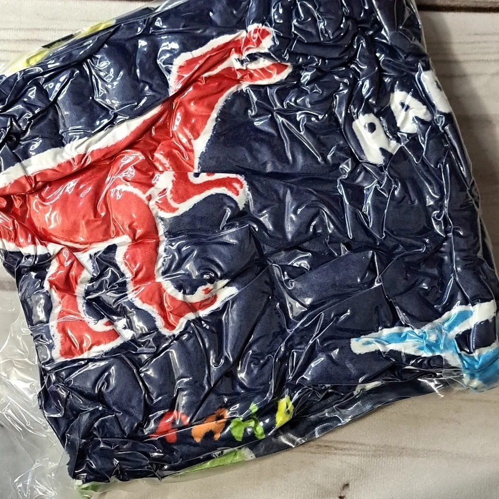 Glow In The Dark Premium Flannel Throw Blanket -  Dinosaur Pattern Multicolor